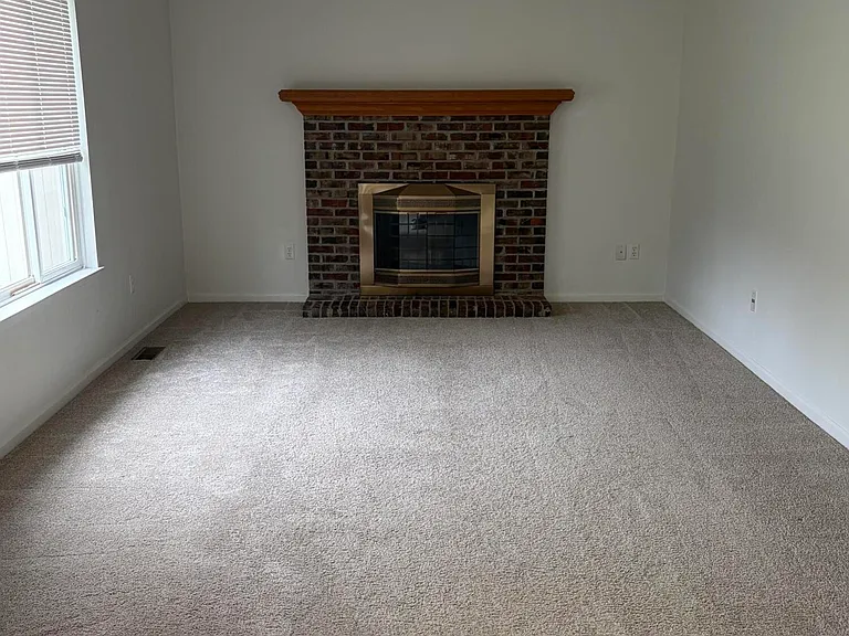 4171 Inglewood Dr — Photo 11
