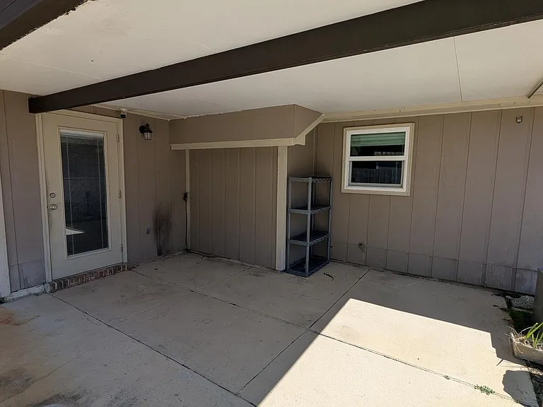 2217 Calle De Pizzaro — Photo 11
