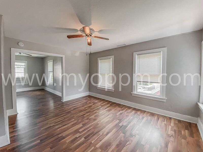 1st image of 1911 Park Ave APT 4