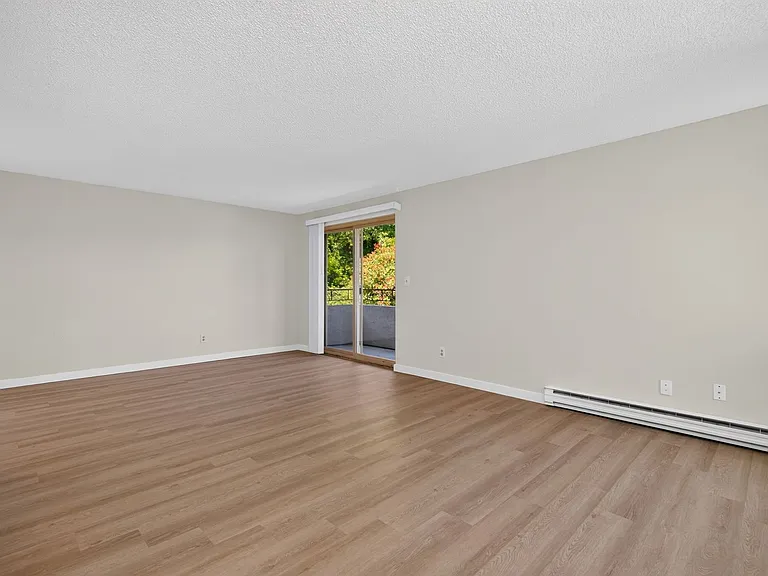 Lawton Park Villas- One month free- 2 Bed / 2 Bath Space to Live, Room to Breathe, All Yours. Mag... — Photo 28