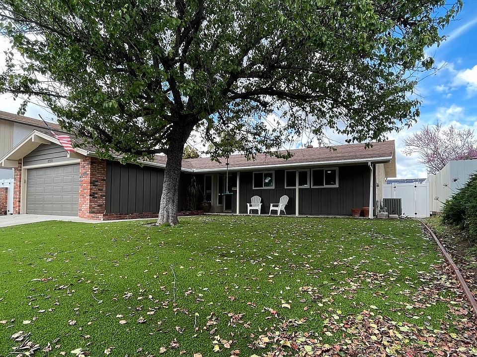 1st image of 8706 Highwood Dr