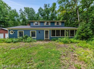 6259 Smith Rd, Linden, MI 48451