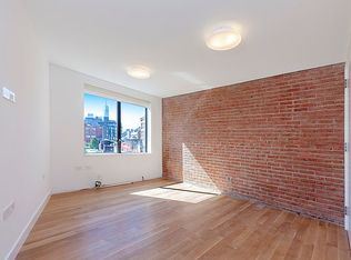 259 W 10th St APT 6J, New York, NY 10014