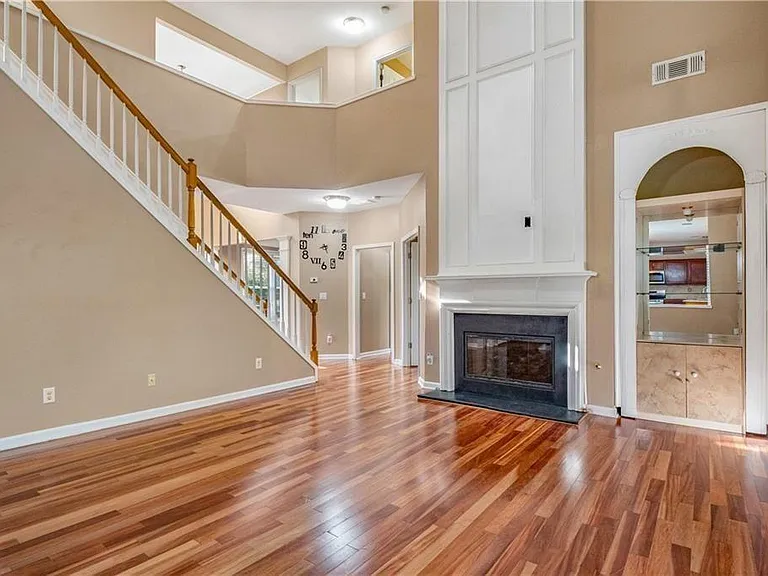 11380 Crossington Rd — Photo 8