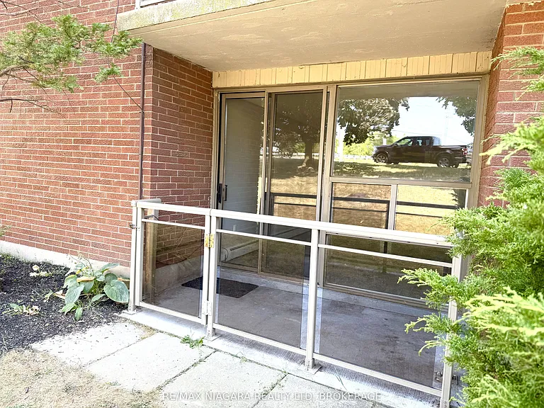 7 Riverview Blvd #104 — Photo 27