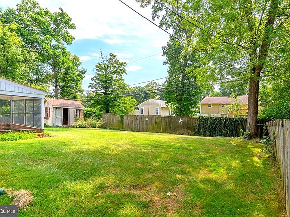 5th image of 17 Wendslow Rd