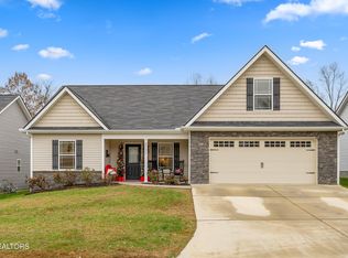 2335 Eppie Cove Ln, Knoxville, TN 37931
