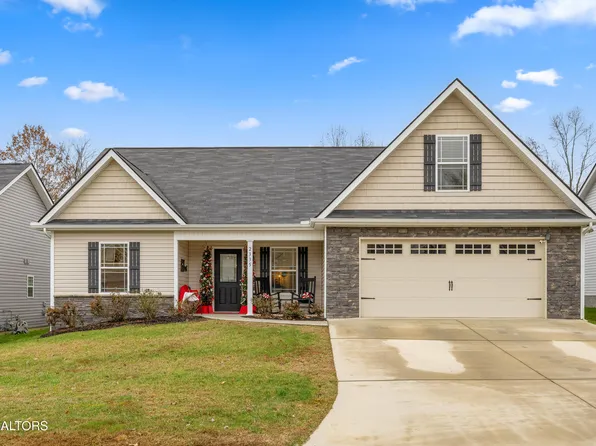 2335 Eppie Cove Ln, Knoxville, TN 37931