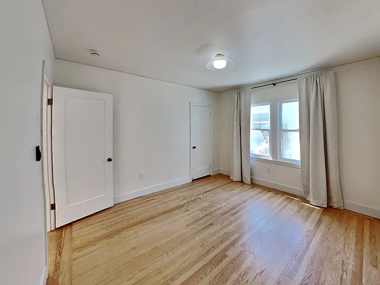 1866 Bidwell Way — Photo 26