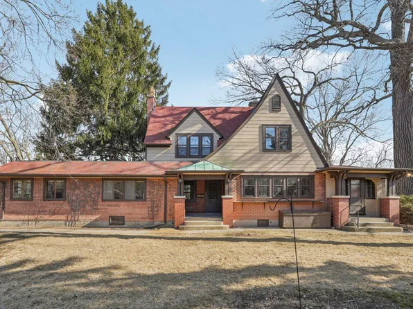 5724 North River Forest DRIVE, Glendale, WI 53209