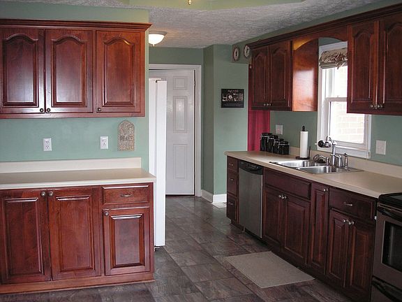 2nd image of 63 Malesus Heights Dr