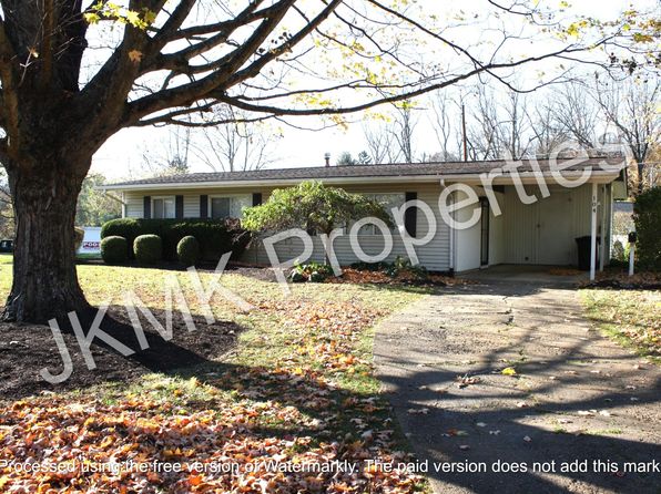 104 Upper Hillside Dr