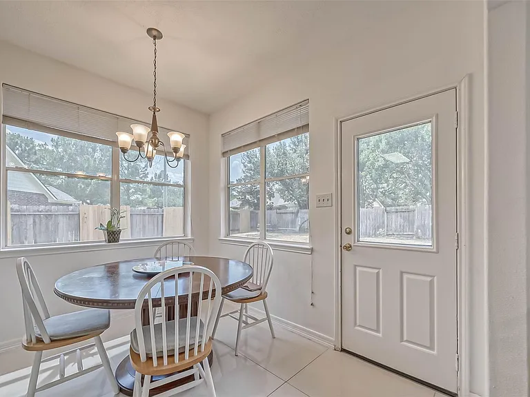 23826 Browndale Ct — Photo 21