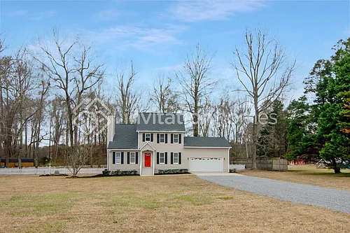 53 Hobson Ln Photo 1