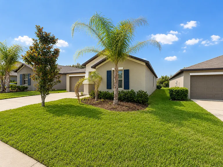 13009 Majestic Garden Ln — Photo 4