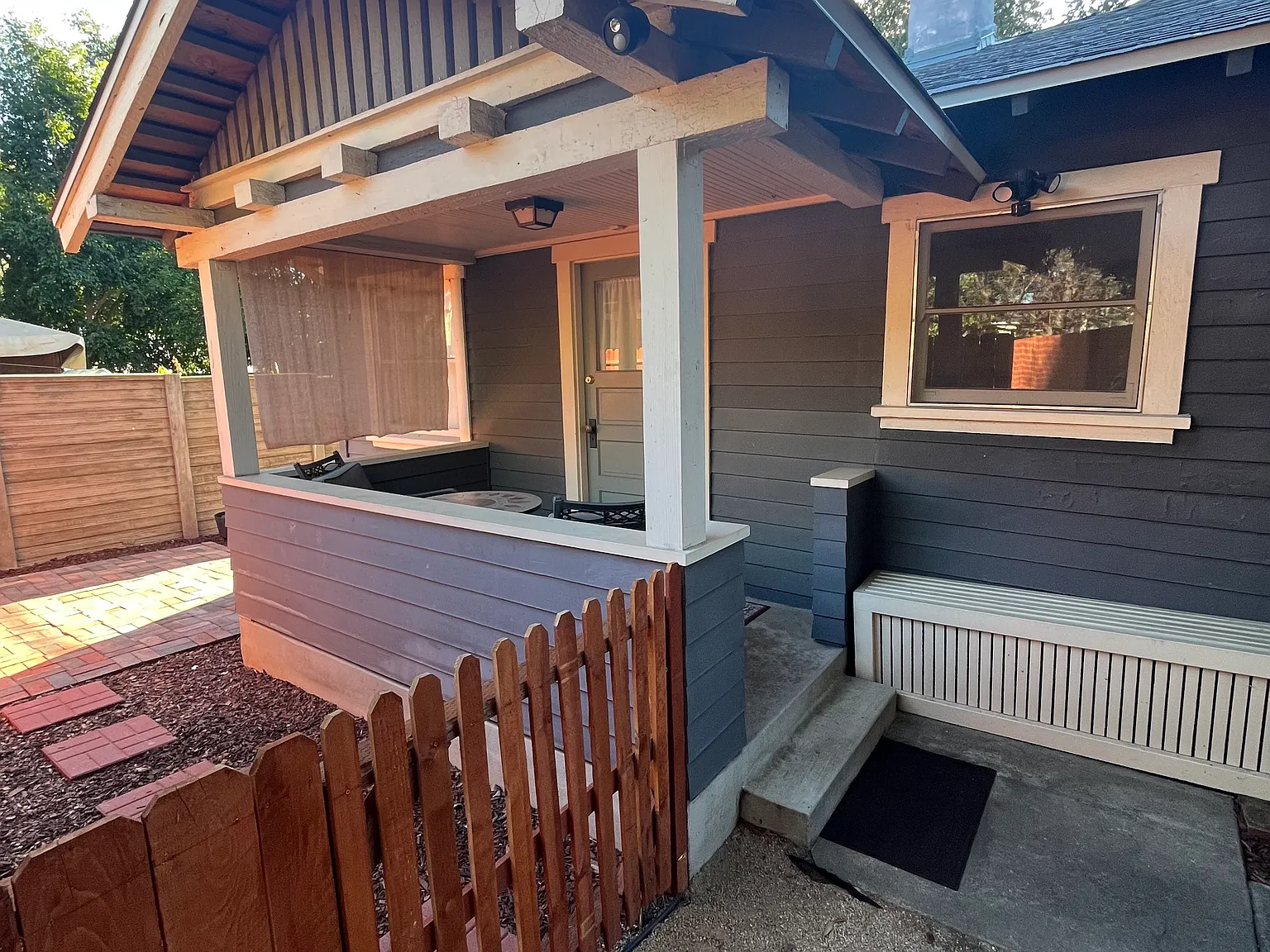 159 N Canyon Blvd — Photo 1