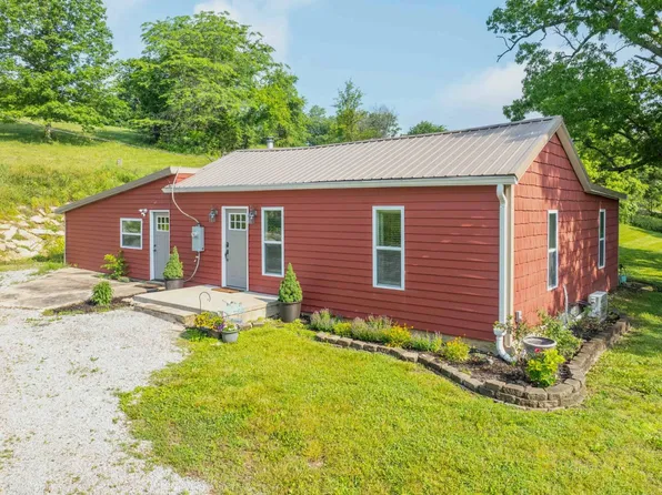 4136 Alexander Rd, Demossville, KY 41033
