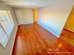 1585 Alexandria Dr #8, Lexington, KY 40504