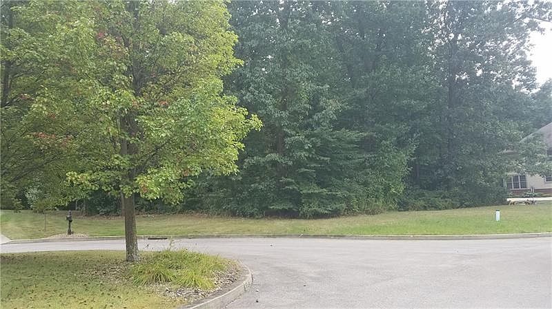 1st image of 2764 Stoney Creek Ct