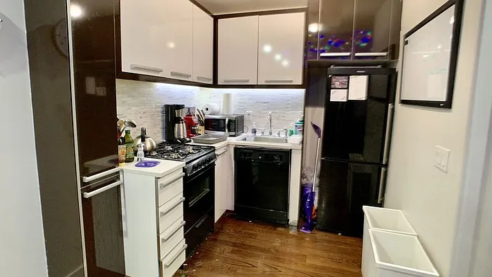 Rented by Nooklyn NYC LLC | media 61