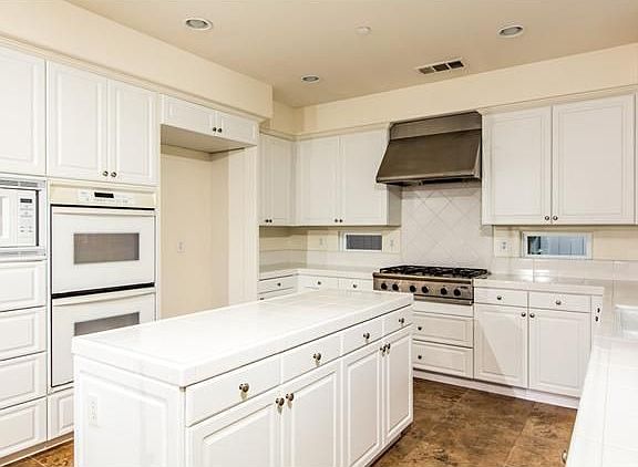 4th image of 16208 Lone Bluff Way