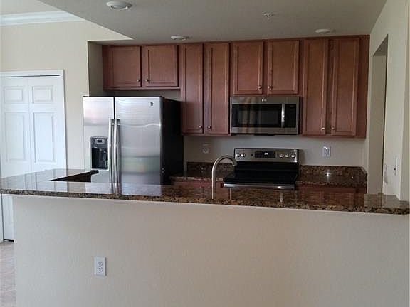 4th image of 13730 Julias Way APT 713