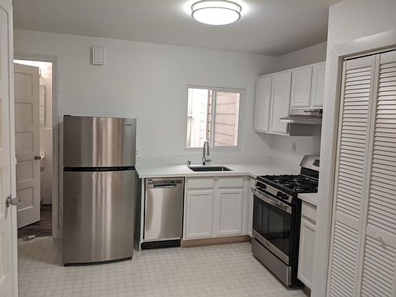 2nd image of 59-63 Noe St #61A