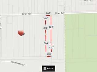 2115 Bilter Rd, Aurora, IL 60502