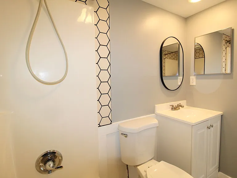 1340F Hunters Rd — Photo 35