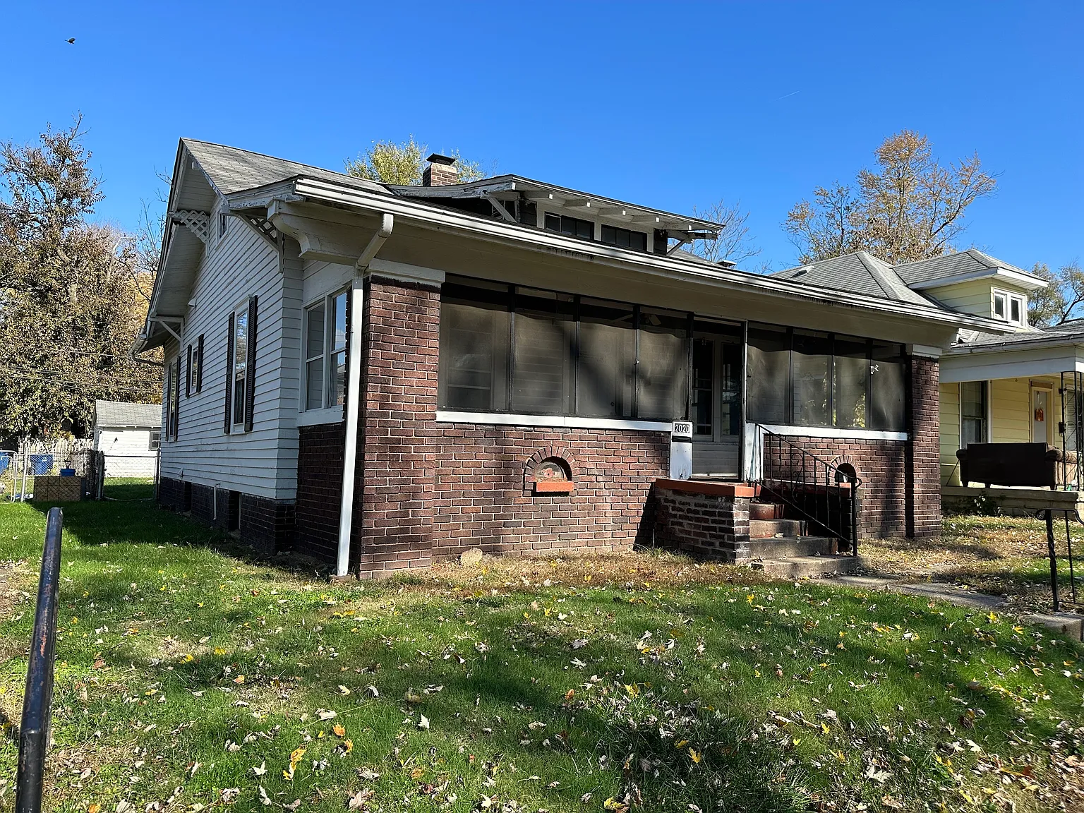 2020 2nd Ave photo 1