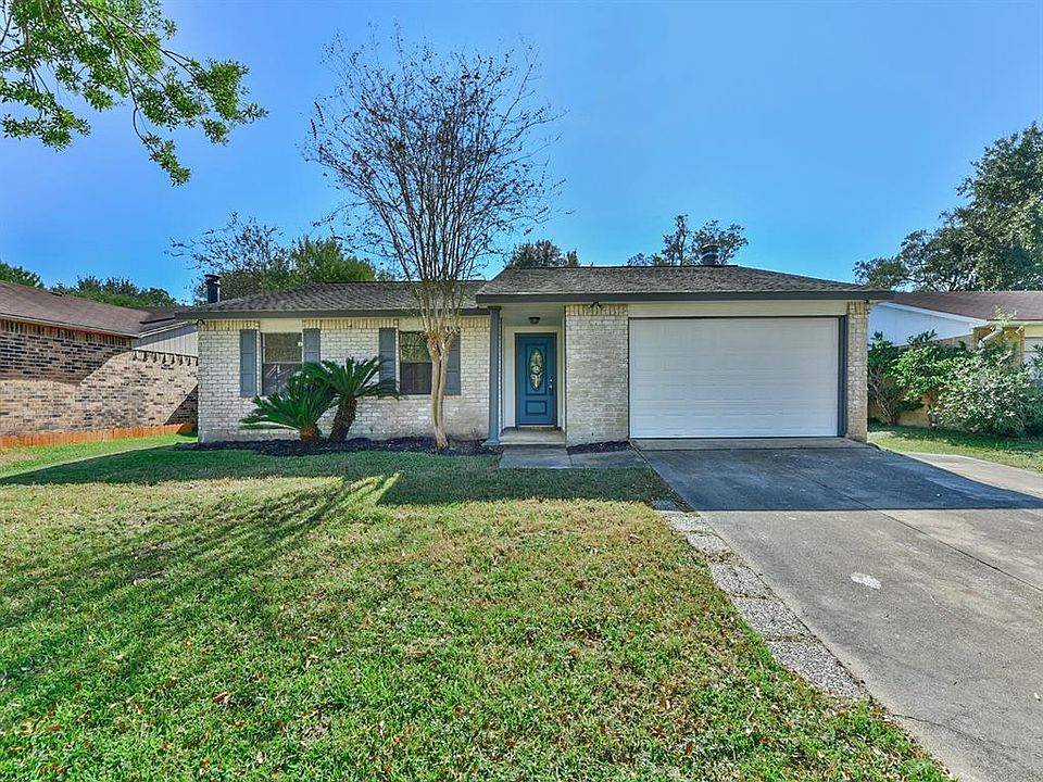 1st image of 24219 Broken Bow Ln