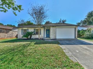 24219 Broken Bow Ln, Hockley, TX 77447