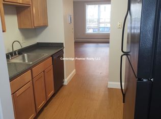 46 Pilgrim St APT 102, Cambridge, MA 02139