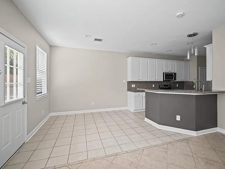 11 Scenic Brook Ct — Photo 8