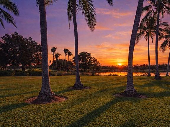 5th image of 1294 Rialto Way Unit 202