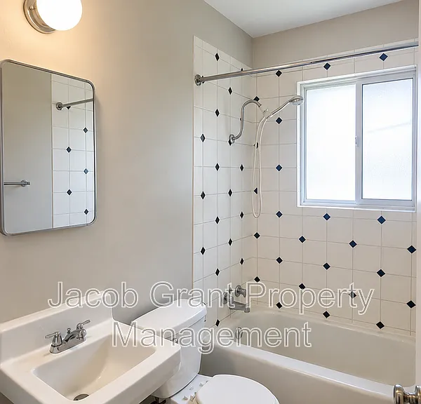 298 W 17th St #288 — Photo 9