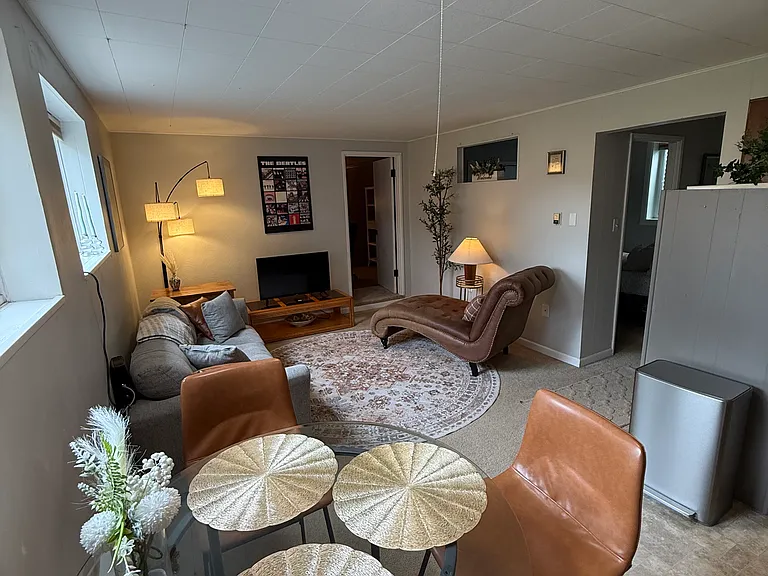 5925 Franklin Dr #4 — Photo 4