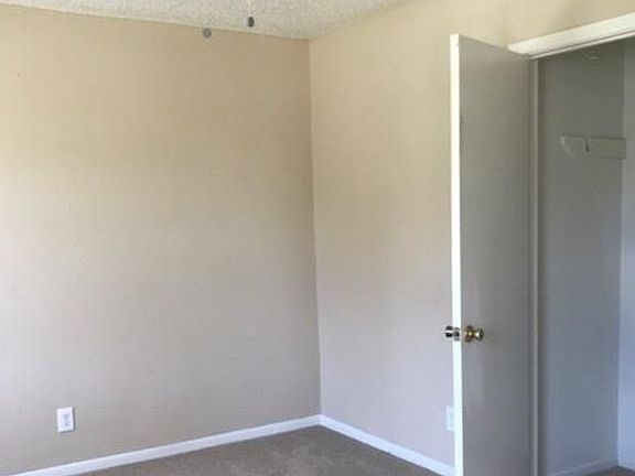 2nd image of 109 Stephen Dr