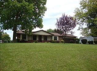 319 Camelot Dr, Urbana, OH 43078
