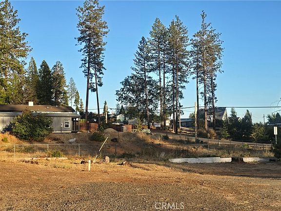 2nd image of 1645 Wagstaff Rd