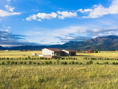 85 Glengarry Rd, Livingston, MT, 59047