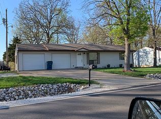 605 Duckhead Rd, Lake Ozark, MO 65049