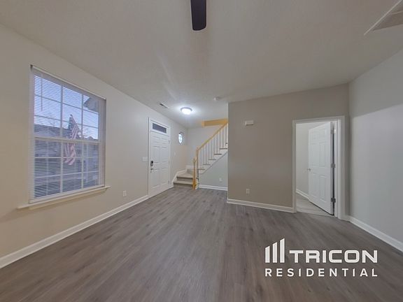 2nd image of 112 Crestwood Dr