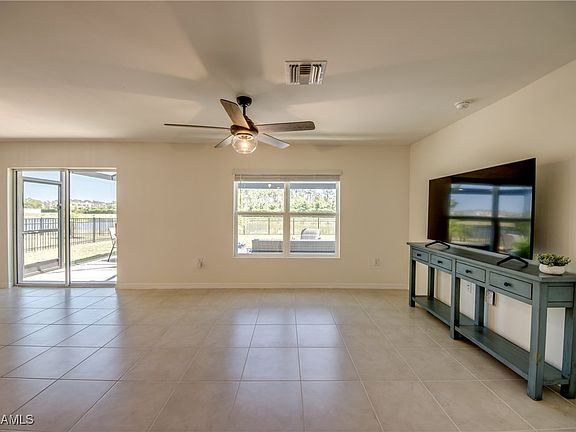 4th image of 2719 Foralesca Ct