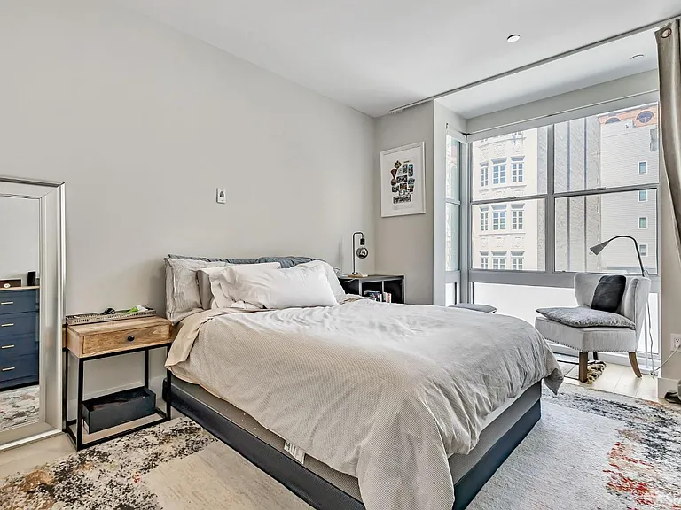 989 Sutter St #2 — Photo 10