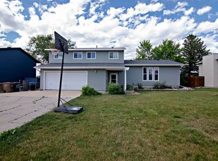 11 Constitution Dr, Gillette, WY 82716