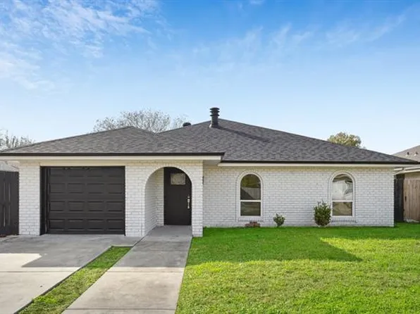 421 Pellerin Dr, Kenner, LA 70065