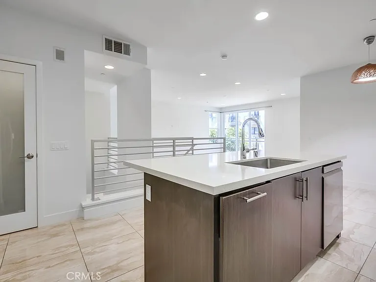 67 Lennox — Photo 21