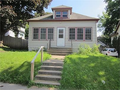1st image of 1108 29th Ave NE