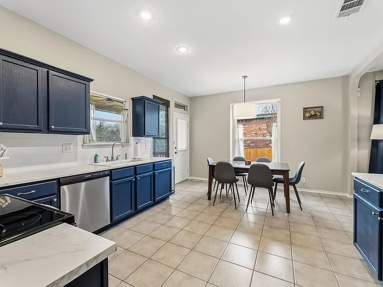 13523 Topaz Lk — Photo 11